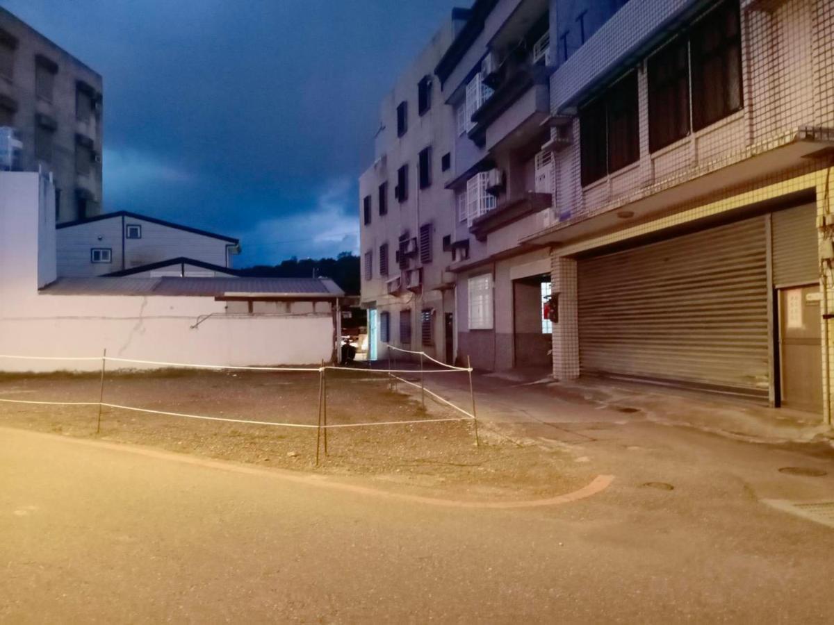 七之一二館-位市區可包棟附車位 Hualien Exterior foto